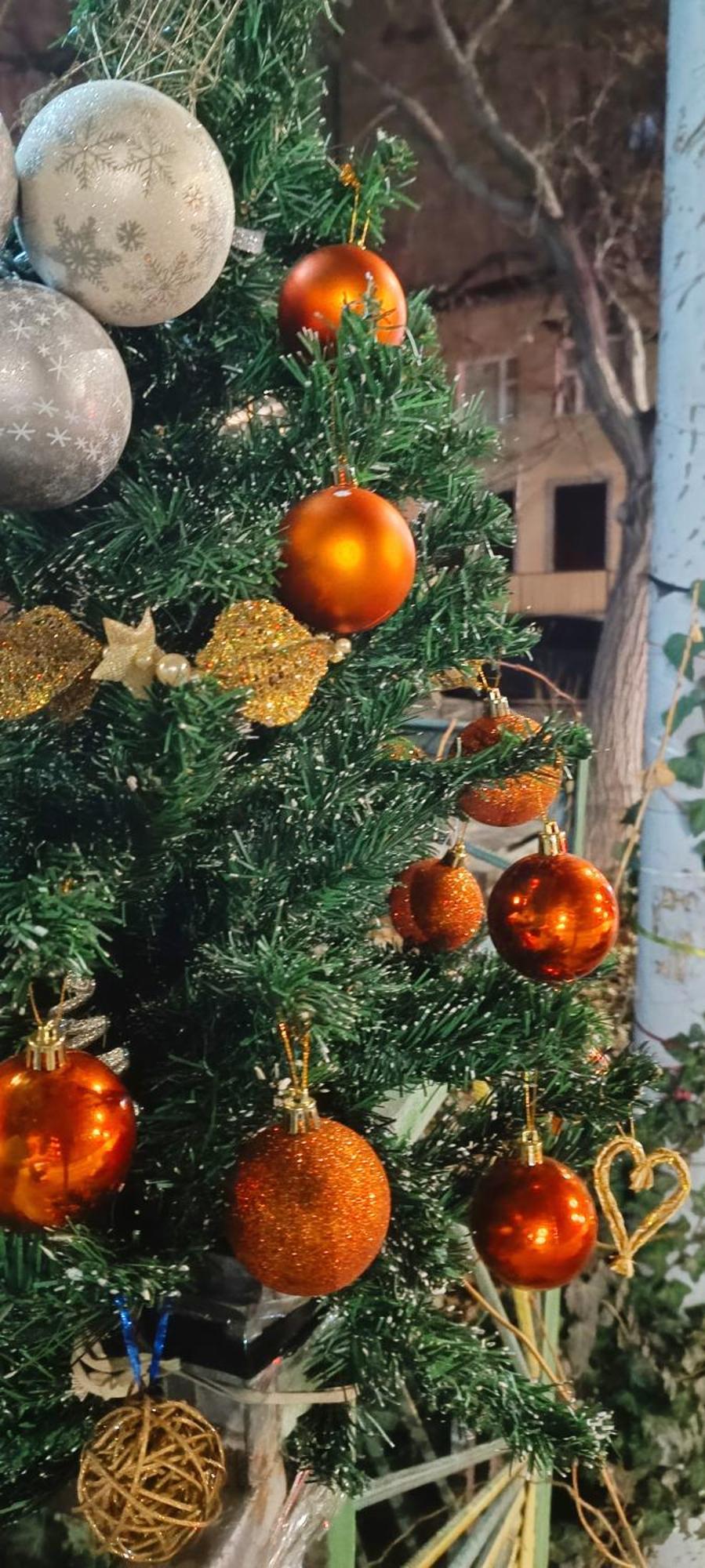 Asine Jerevan Buitenkant foto